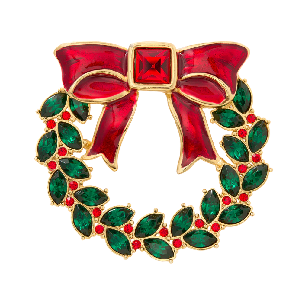 A 2.1-inch gold-plated pewter wreath brooch inspired by White House Christmas décor — a timeless, patriotic accessory that brings holiday spirit to your outfit.